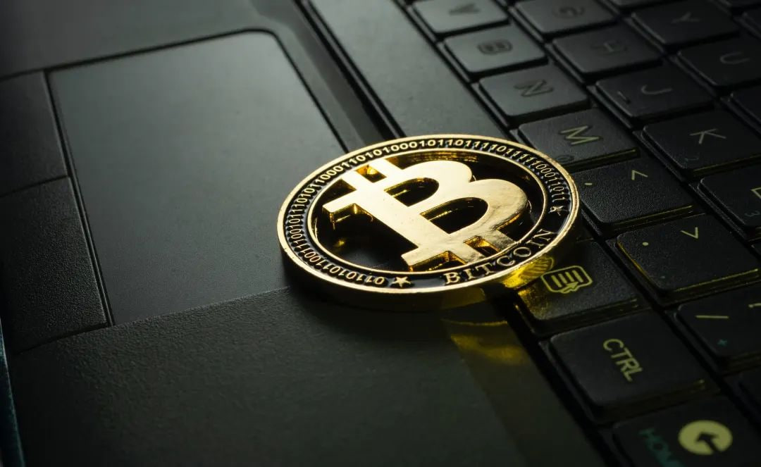 ParaFi Capital筹集1.2亿美元,加密基金并购策略引领新风潮