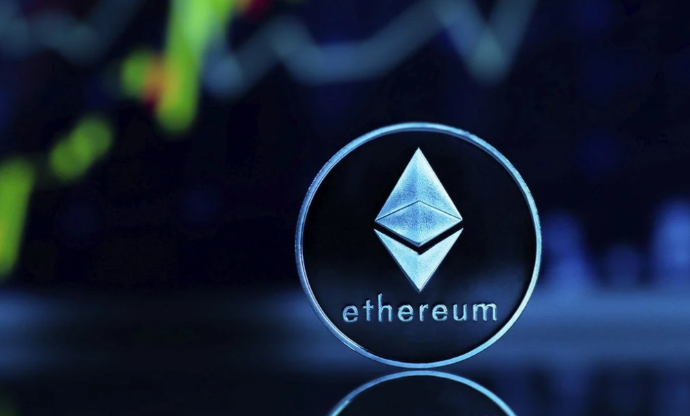 ETH 鲸鱼大量抛售资产