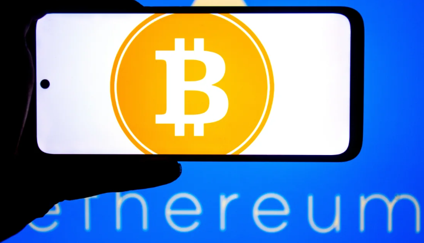 比特币创下 7 月以来最高水平,提振其他货币和加密货币相关股票