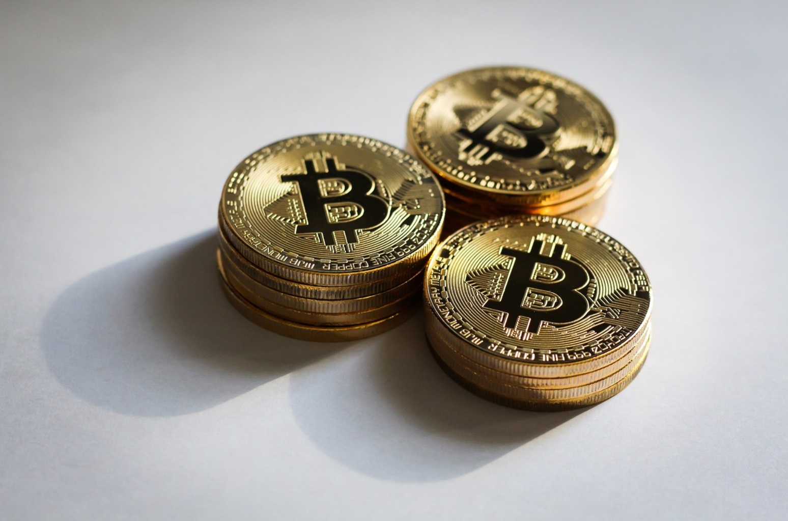 比特币价格创历史新高,贝莱德比特币 ETF 成交额创历史新高,达 50 亿美元