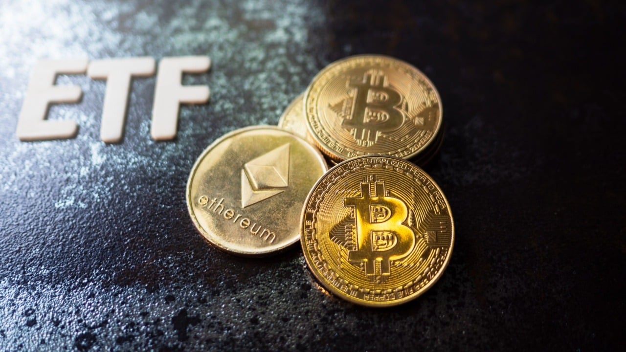 ETF 保持强劲上涨势头,比特币流入 5.98 亿美元,以太坊流入 2.74 亿美元