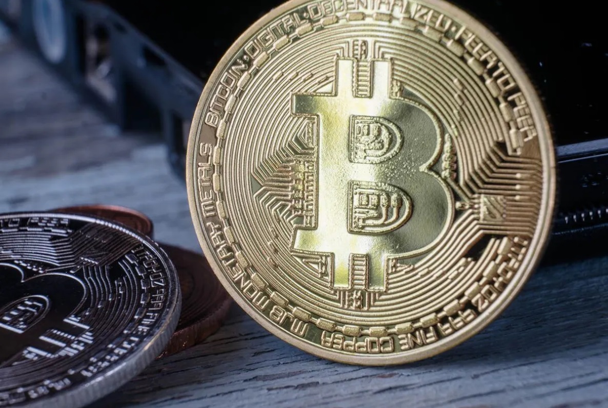 布兰特表示,比特币兑黄金价格创下历史新高