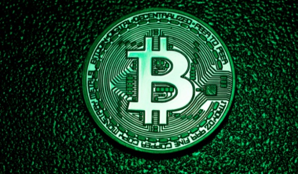 一年后,3 只比特币 ETF 跻身 AUM 前 100 名:“不再是边缘资产”