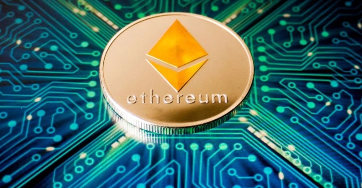 以太坊价格逼近 2000 美元,ETH 巨鲸面临清算风险